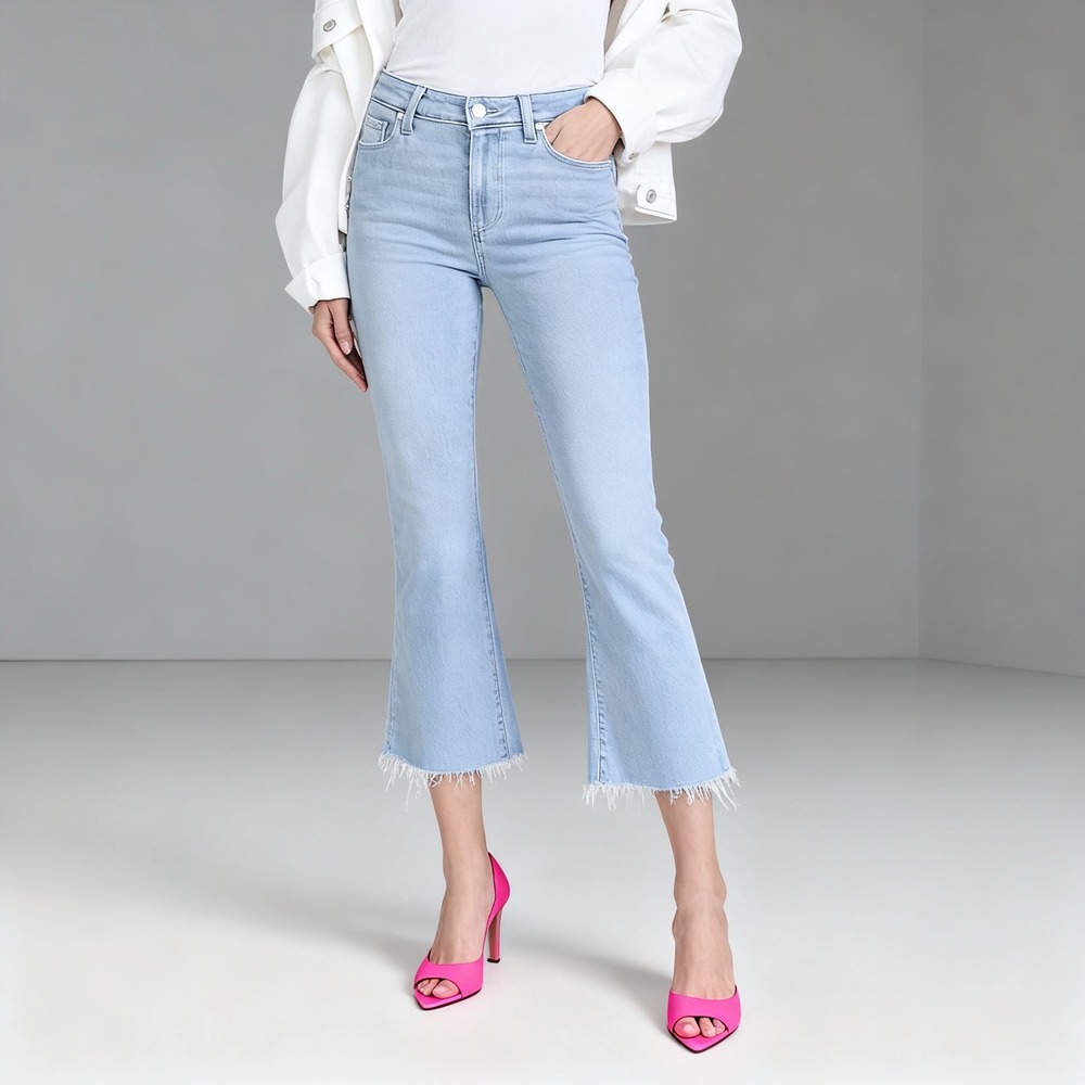 PAIGE Cindy Crop‎ Jeans with Raw Hem Macaron Distressed size 27